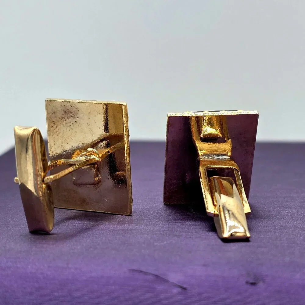 VTG Gold Finish Postage Stamp Rectangle Black  MCM Mid Century Modern Cuff Links